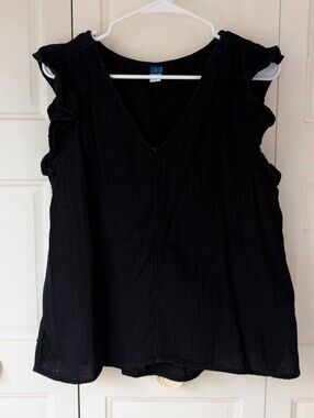 Old Navy black whimsygoth ruffle sleeveless top
